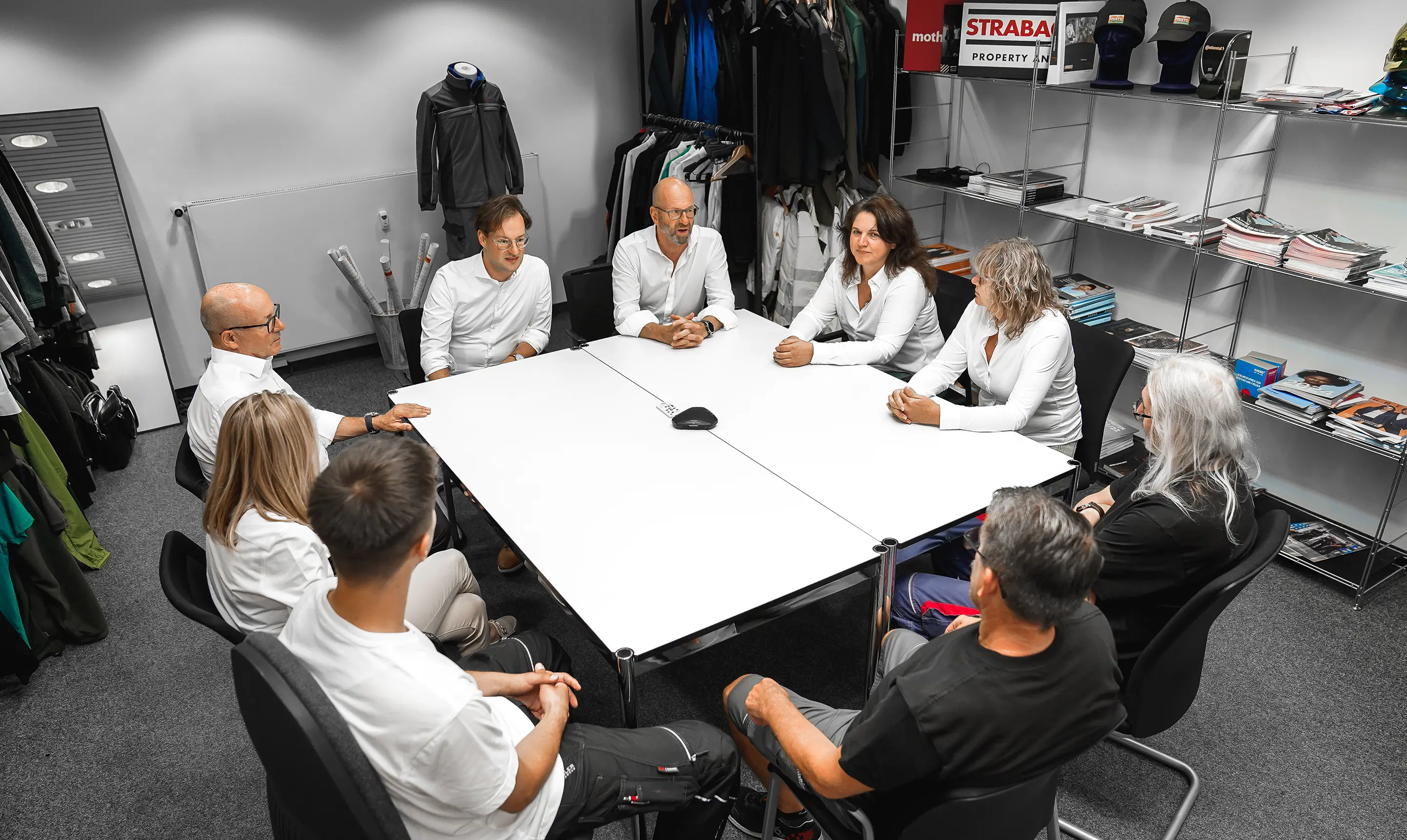 Das Team von BRNHM im Projekt-Meeting